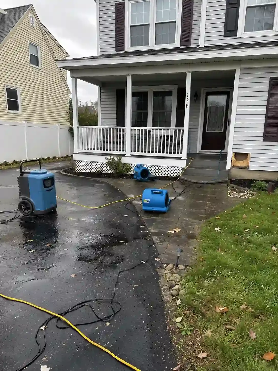 Image water damage restoration 3 waterdamagepilot