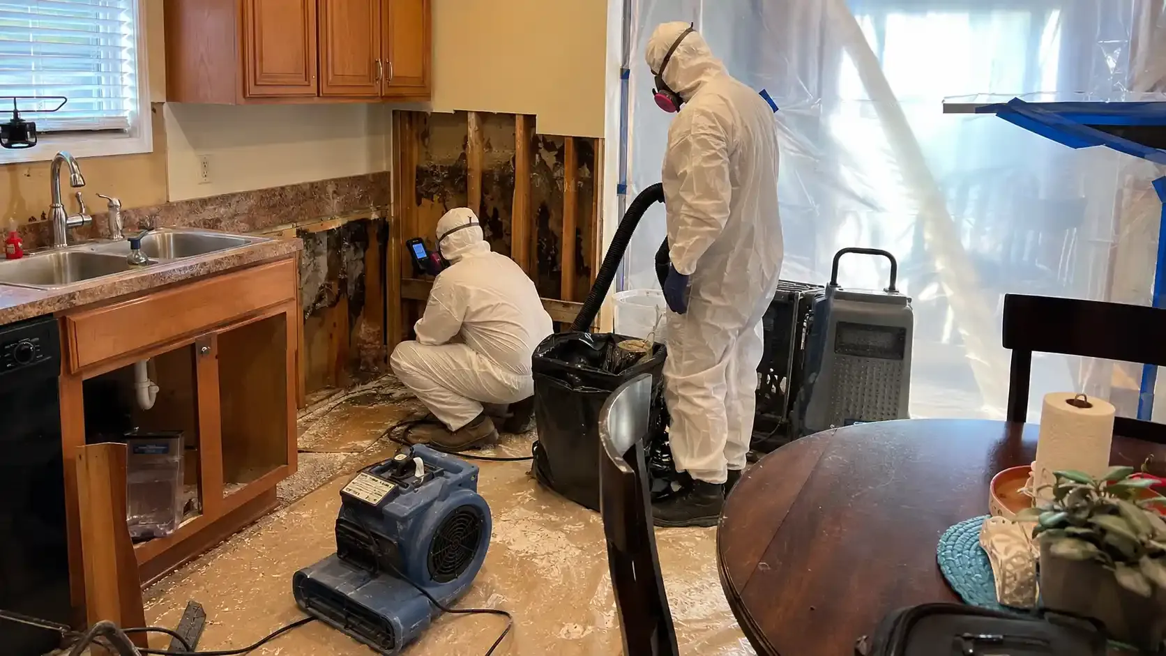 Image water damage restoration 7 waterdamagepilot